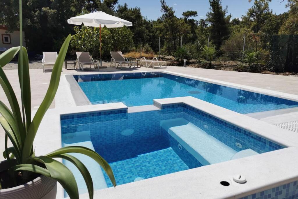 Lägenhet Fiore Di Rodi - Private Pool, Jacuzzi And Barbecue *